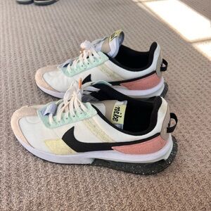 Nike Air Max Pre Day color Sail pastel